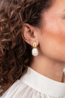 Lott Gouden Parel Oorbellen Irregular Stone S - Pearl White