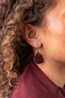 Lott Oorbellen Cone XS Irregular Stones - Cherry Lacquer