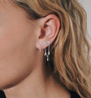 Anna + Nina Single Corde Hoop Oorbel