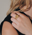 Anna + Nina Lobster Ring